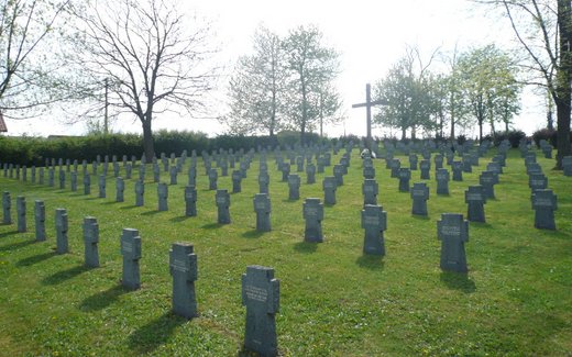 Ansicht der Kriegsgräberstätte Zborov