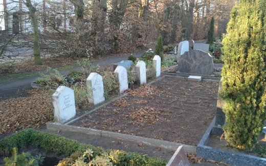 Ansicht der Kriegsgräberstätte Garbsen - Osterwald, Ev. Friedhof Robert-Koch-Str.