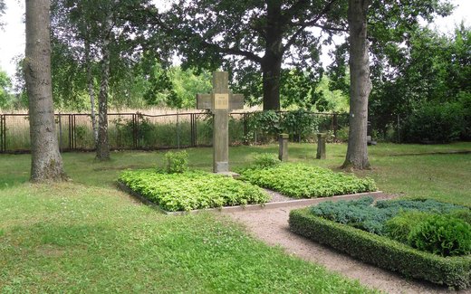 Ansicht der Kriegsgräberstätte Altlangsow / Langsow, Kommunalfriedhof Altlangsow