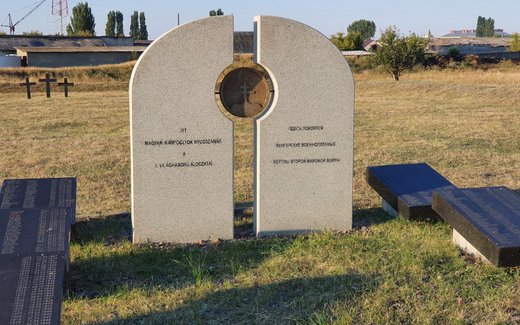 Ansicht der Kriegsgräberstätte Atkarsk