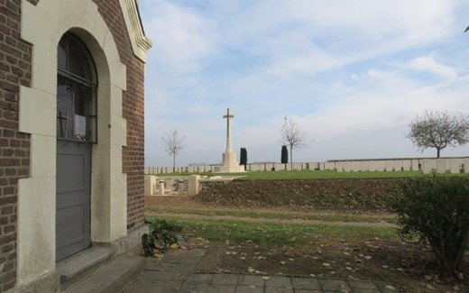 Ansicht der Kriegsgräberstätte Beaumetz-les-Cambrai brit. Soldatenfriedhof