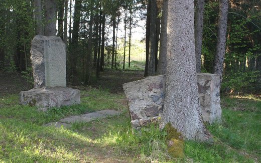 Ansicht der Kriegsgräberstätte Galling