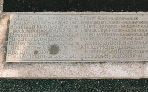 Ansicht der Kriegsgräberstätte Bad Neustadt/Saale