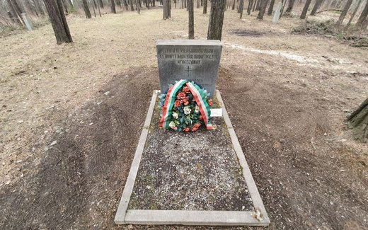 Ansicht der Kriegsgräberstätte Taliza