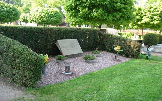 Ansicht der Kriegsgräberstätte Bergheim-Hüchelhoven