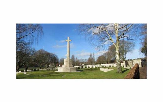 Ansicht der Kriegsgräberstätte Ecoivres